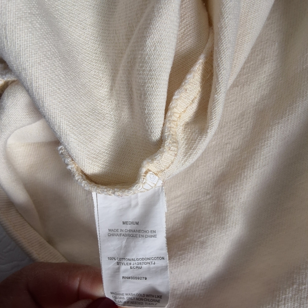 Thread & Supply Pastel Yellow Button Down Shirt Size M . - Picture 8 of 8